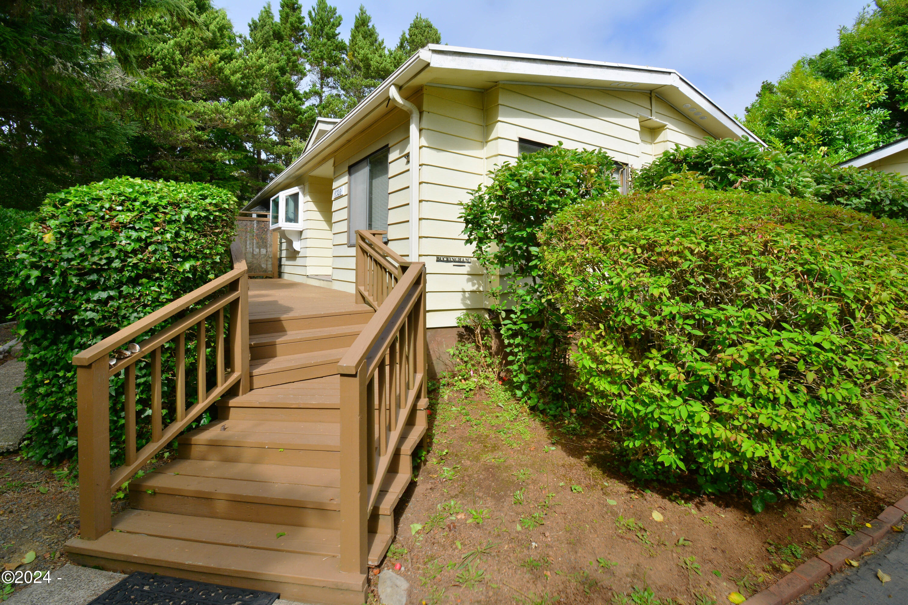 6322 Rhododendron Avenue