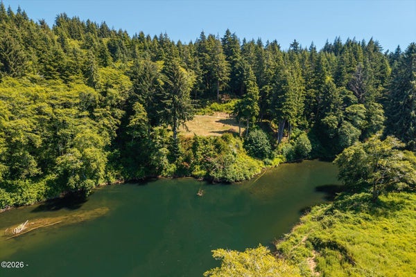 13820 SILETZ HWY, SILETZ, OR 97380 - Image 4161d8e5e21191bbe6b367073d28fe48/4131008593