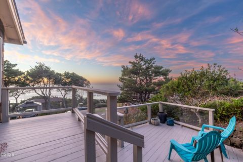 1542 NW Spring Street Newport OR 97365