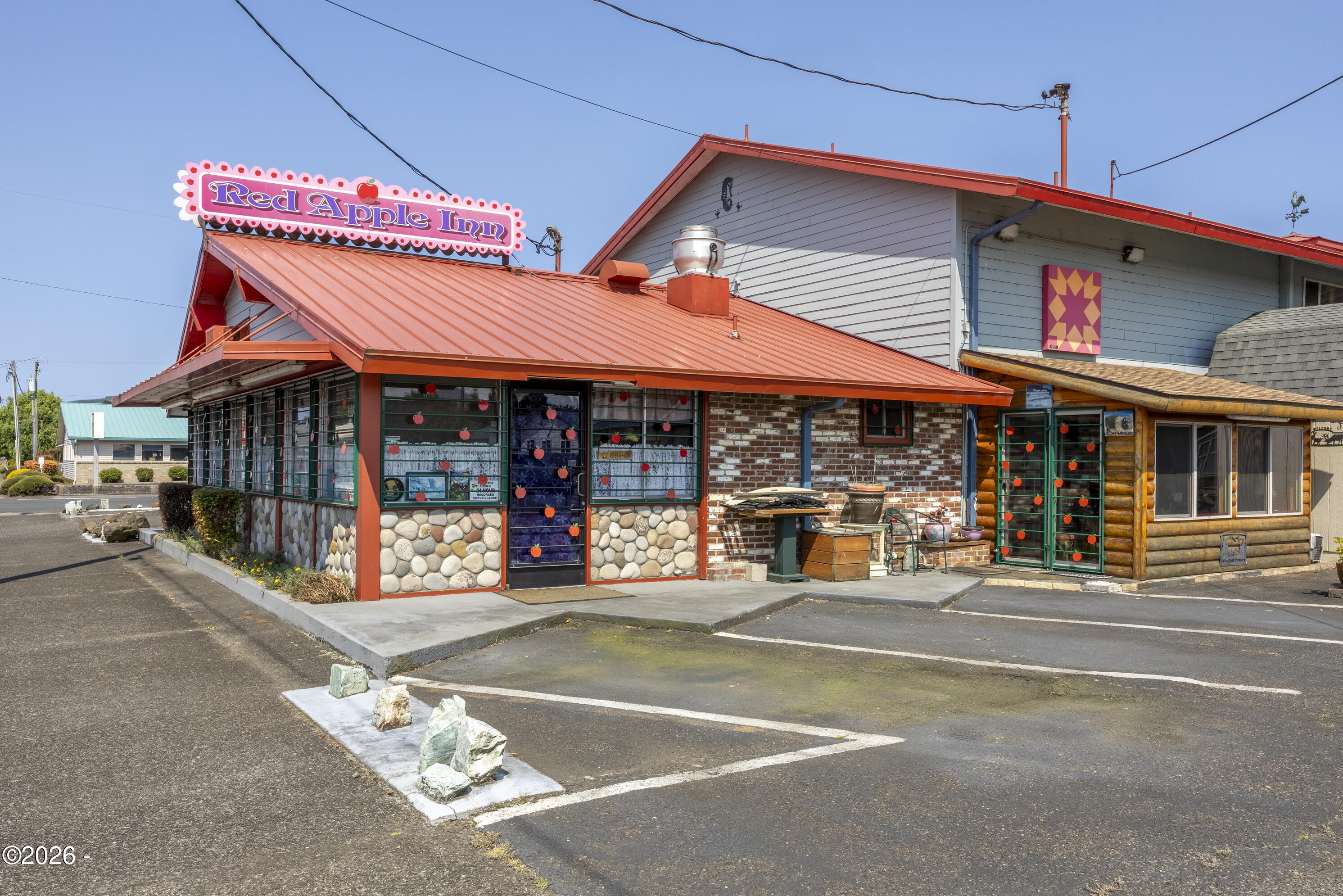815 Main Ave, Tillamook, OR 97141