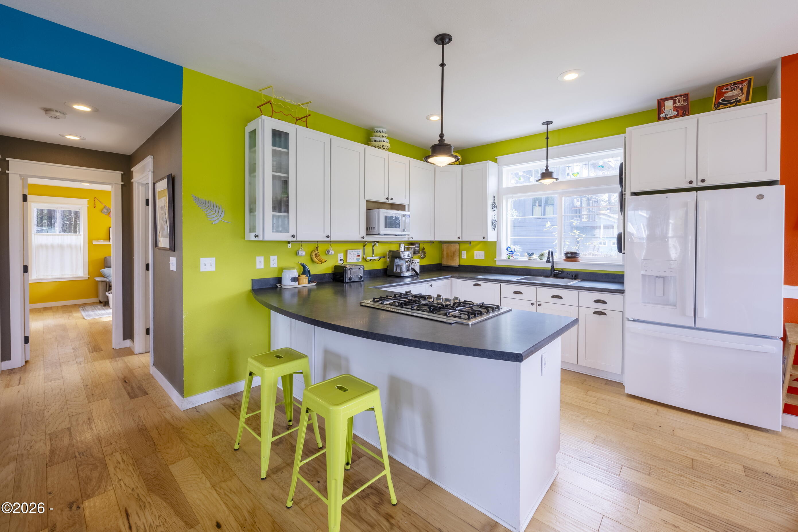 11402 NE Coos Street