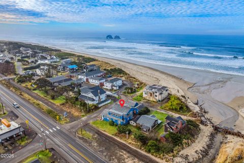 105 S 6th Avenue Rockaway Beach OR 97136