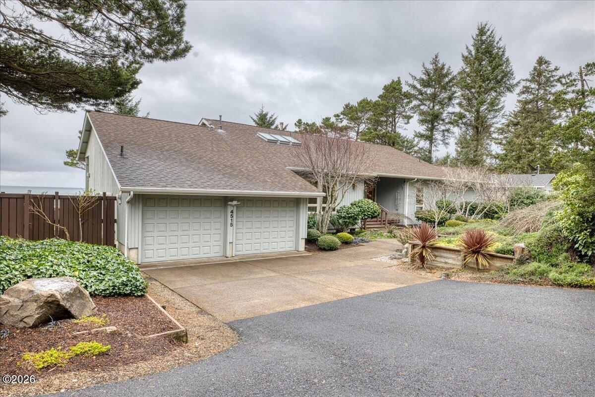 4515 N Coast Highway