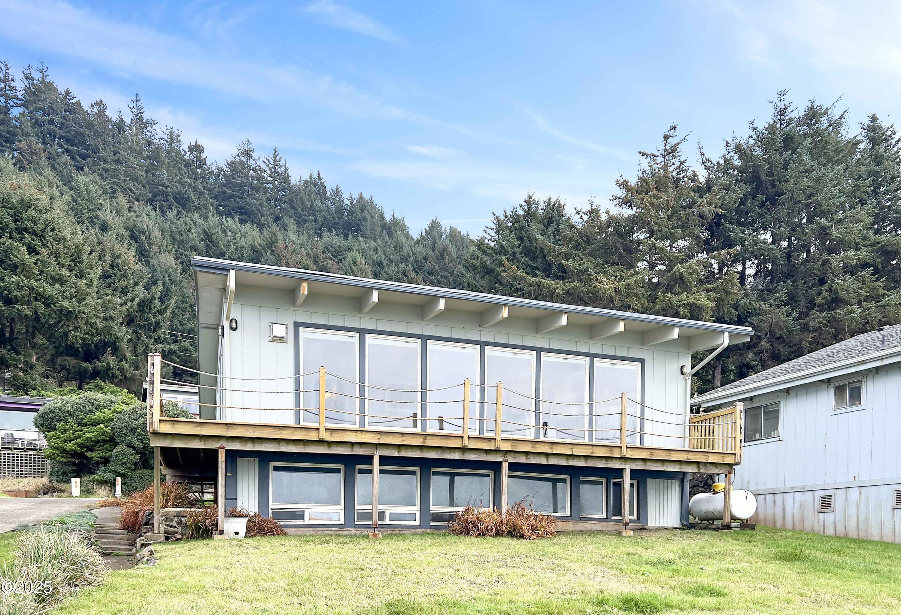 3645 Rocky Creek Avenue