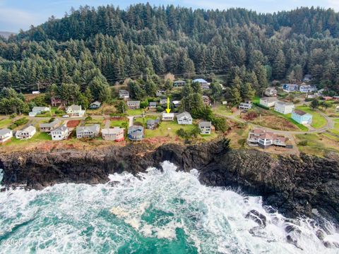 3645 Rocky Creek Avenue Depoe Bay OR 97341