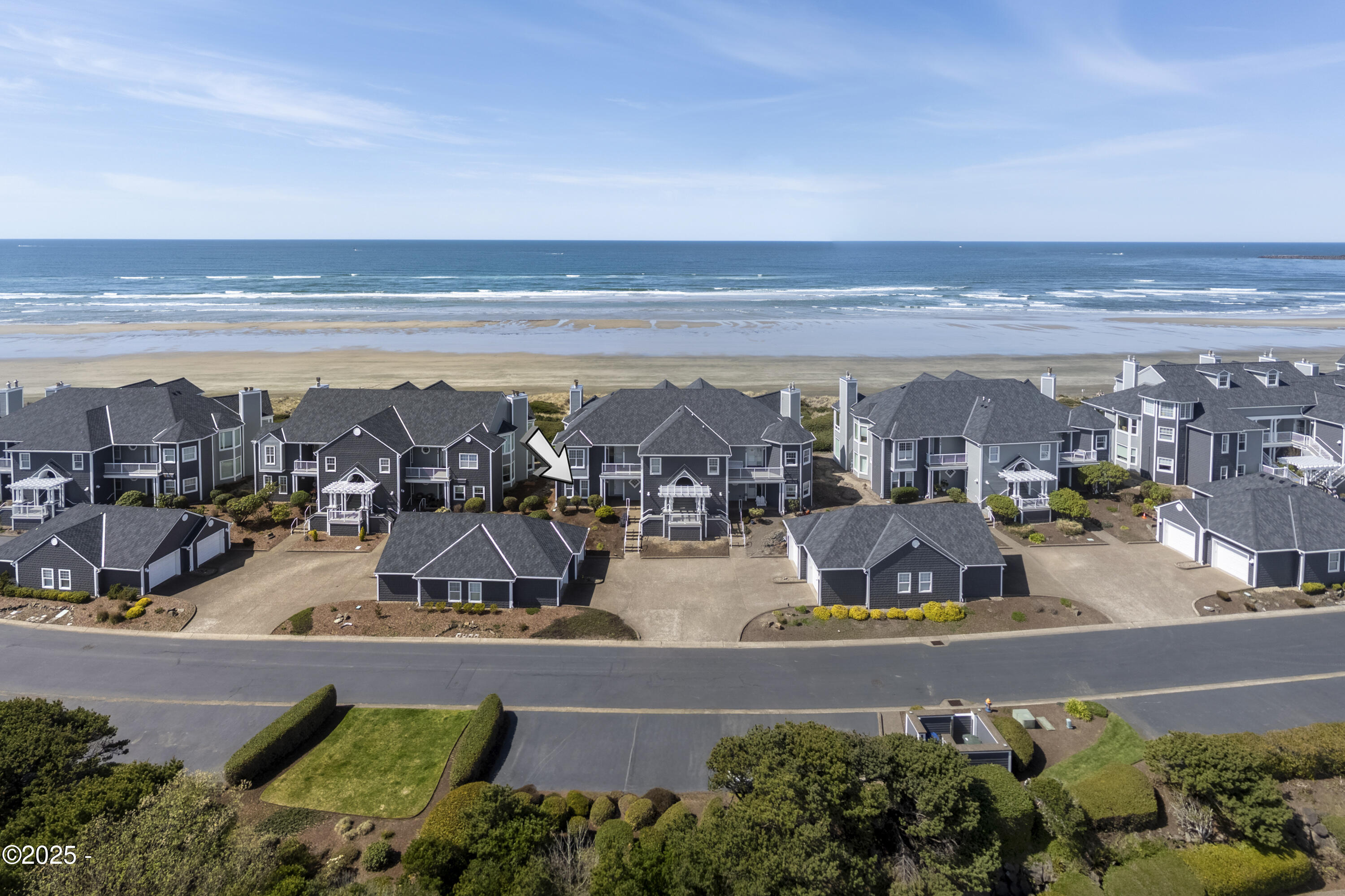 5922 SW Cupola Drive