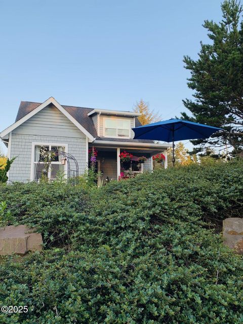 55 Wallace Gleneden Beach OR 97388