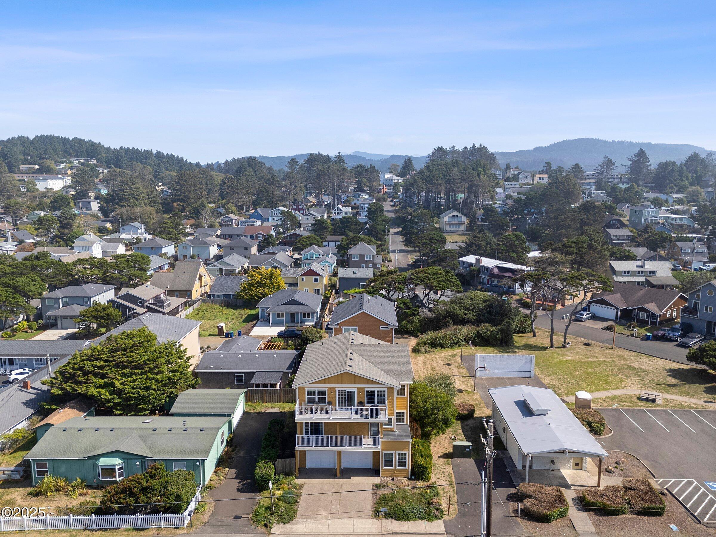 3208 NW Jetty Avenue