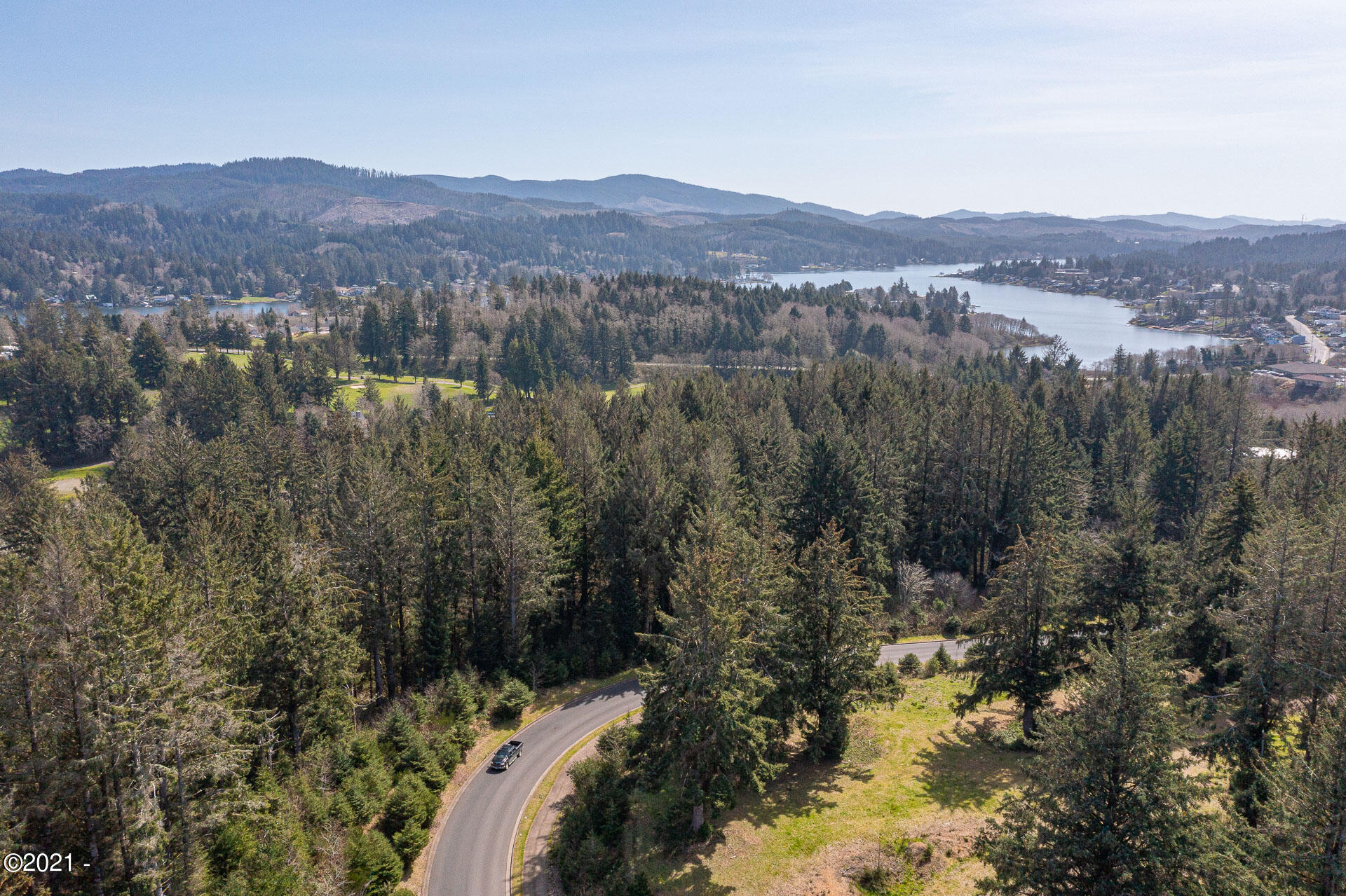 TL NE Devils Lake Boulevard