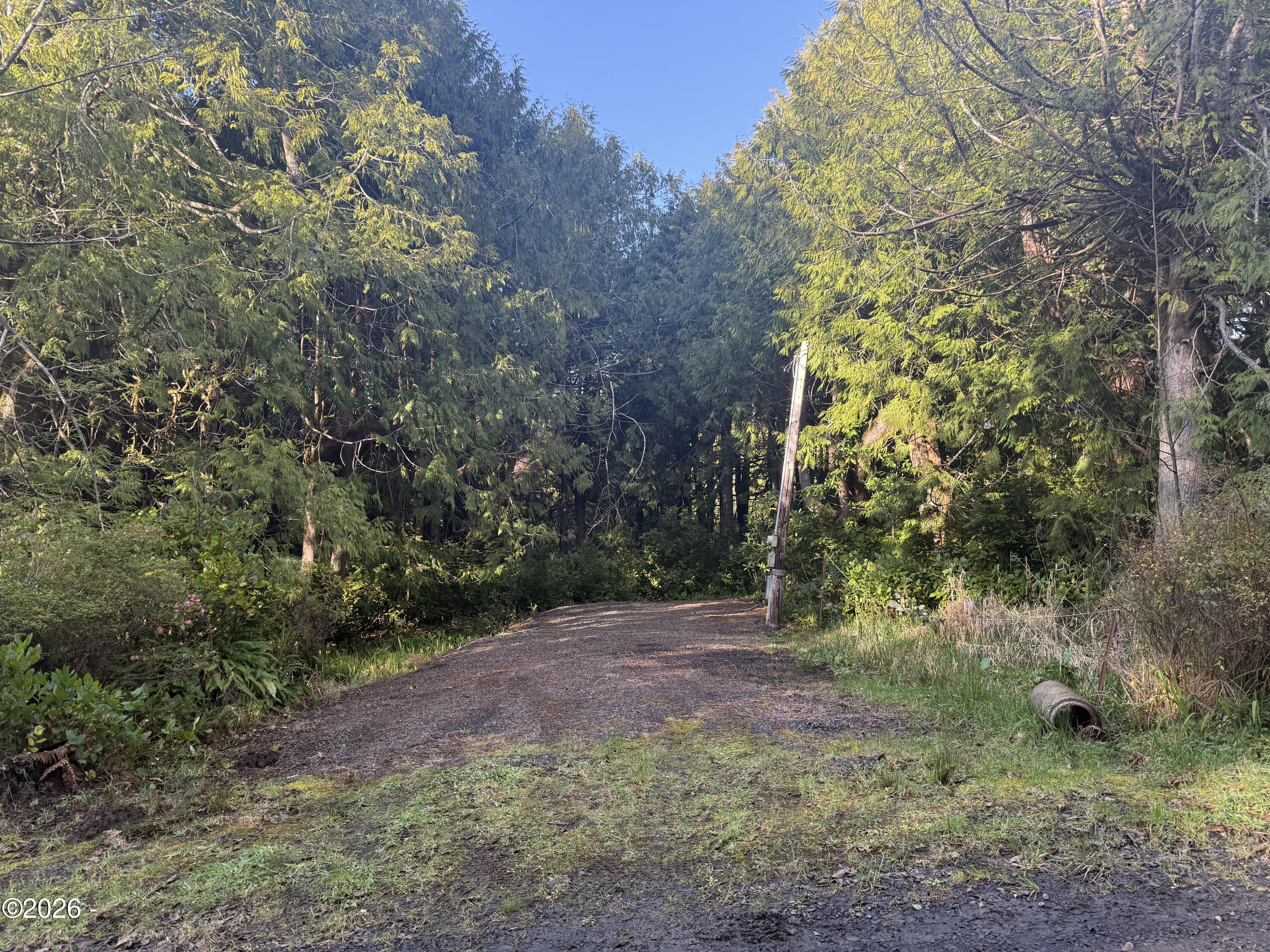 273 NE California Street