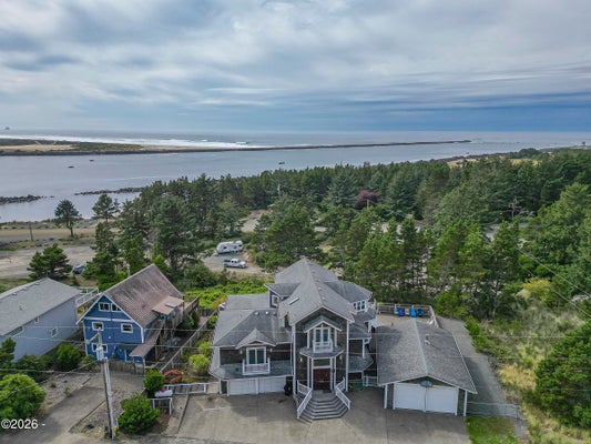 15710 OCEANVIEW AVE, ROCKAWAY BEACH, OR 97136 - Image 75d31ccbd4ac94802c511c88e81dcab7/403060993