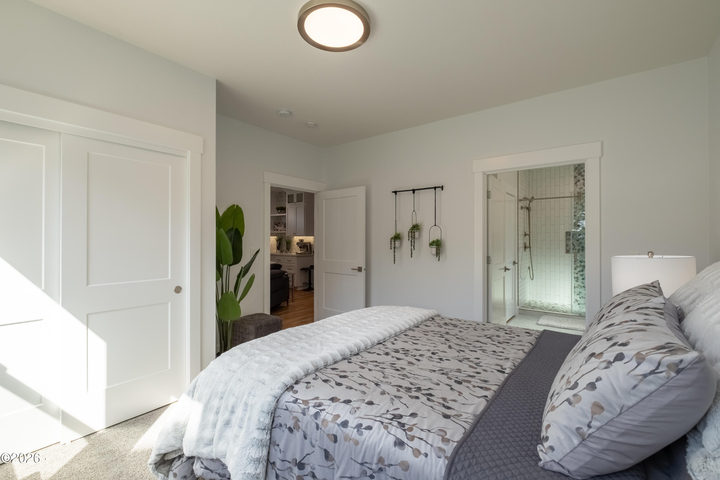 Luxury that inspires in the coveted Roads End neighborhood, where thou – image 31