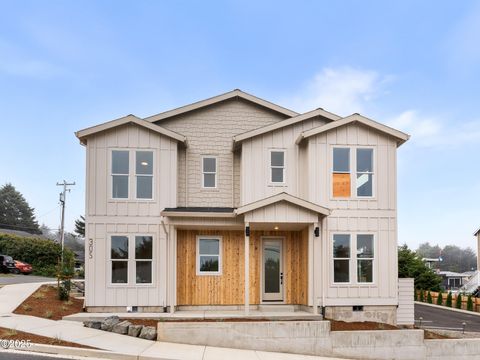 305 SE Jetty Avenue Lincoln City OR 97367