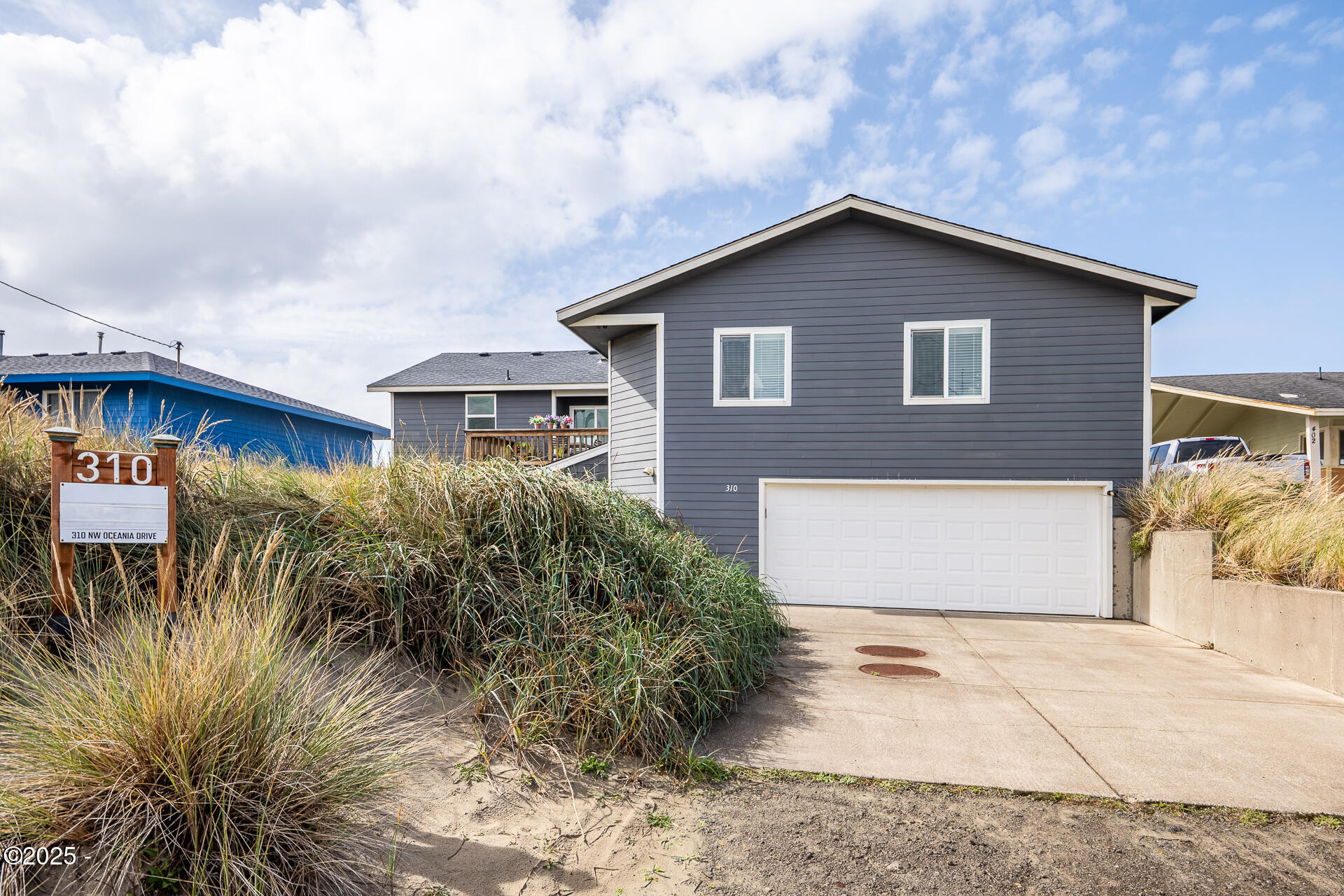 310 NW Oceania Drive