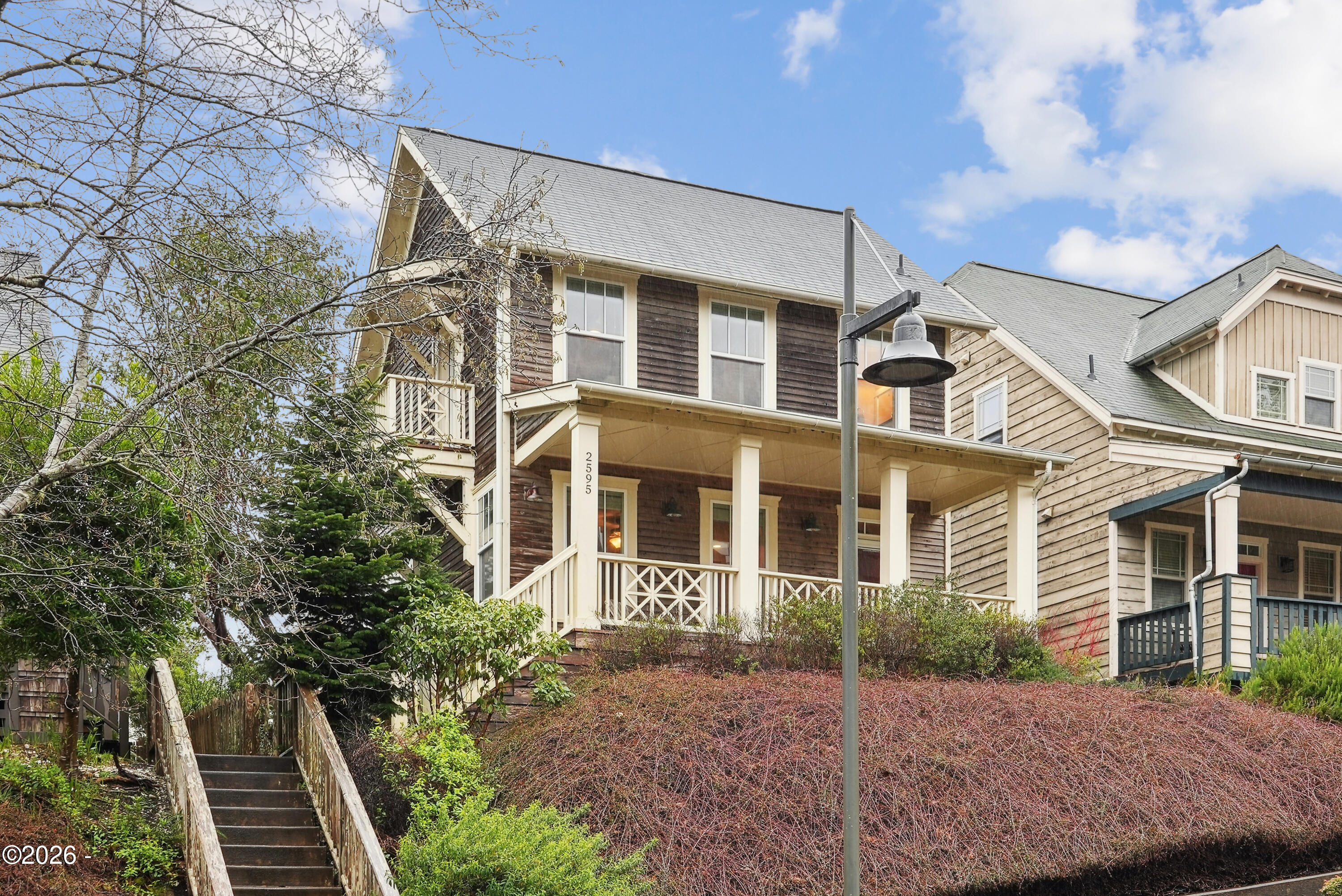 2595 SW Barnacle Avenue