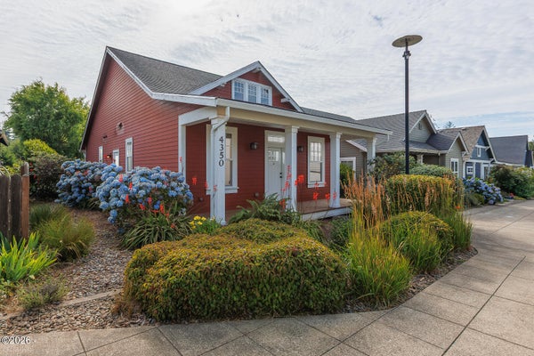4350 SE FLEMING ST, NEWPORT, OR 97366 - Image 86e78c83595059a2bdf1d04f40eec35b/890445225