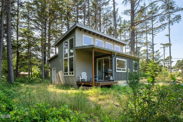 5995 HOLLY AVE, CLOVERDALE, OR 97112 - Image 8bbbfa192456747fecfa1cffa70dd559/4176118805