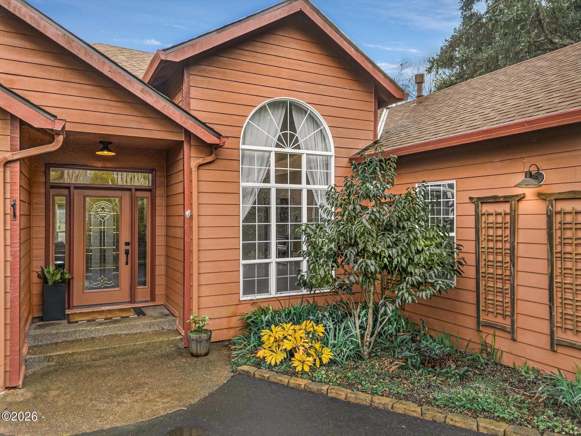 2470 NE Voyage Loop E