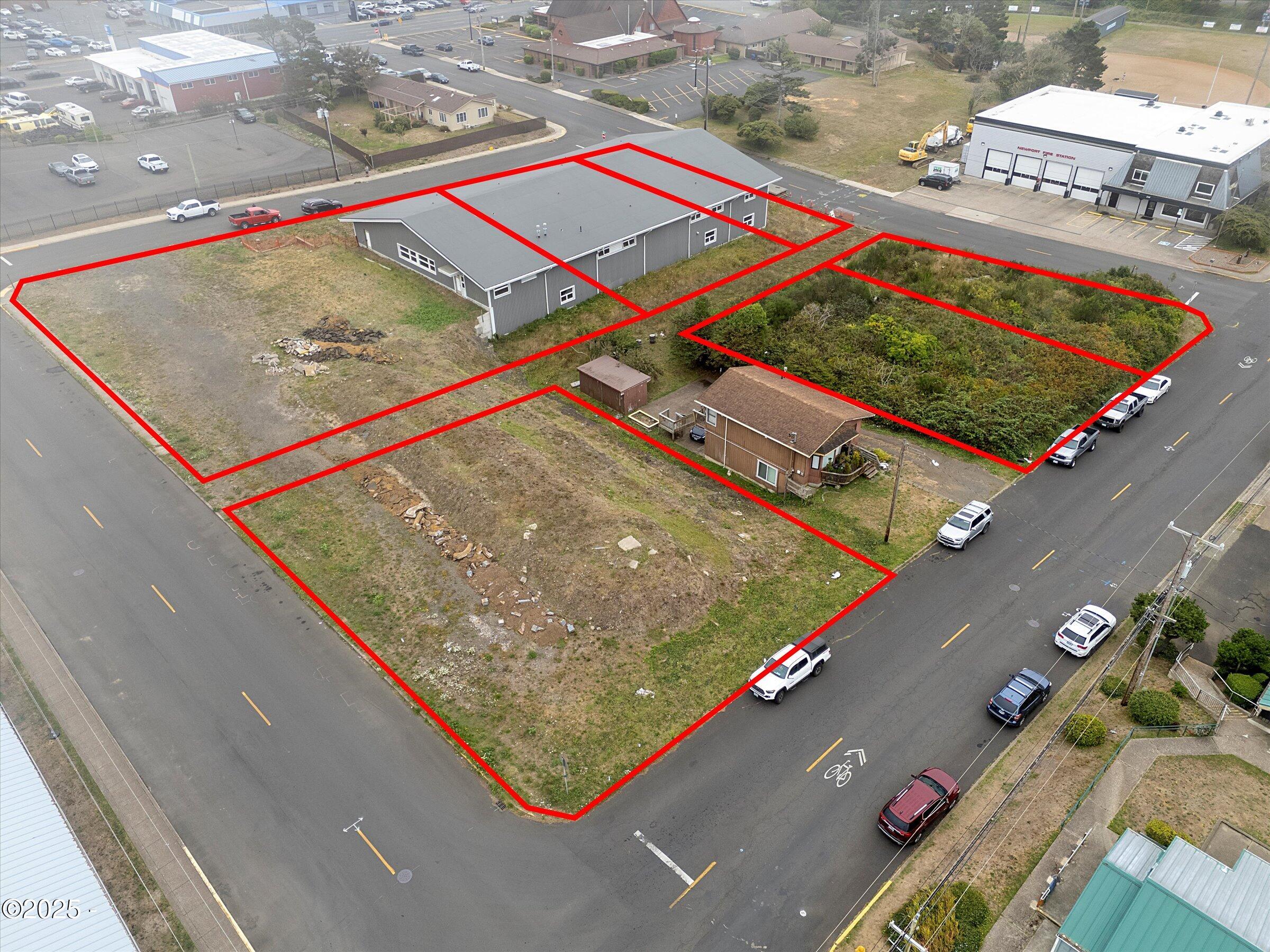 1025 NW Grove Street