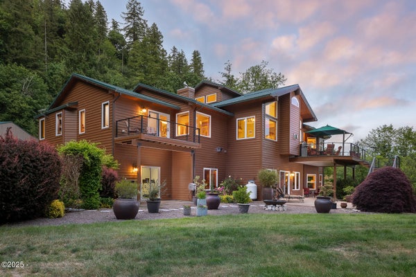 15570 CONDOR RD, HEBO, OR 97122 - Image 96d1fbd2273abfa53bbd80cabd2c94ca/3137987025