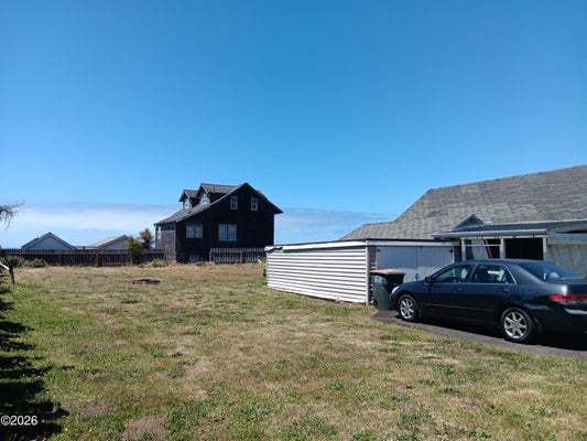 213 NW CLIFF ST, NEWPORT, OR 97365 - Image 9c4e61e78b01025d989cf8a6602436a2/174603892