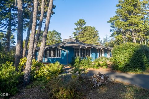 225 Monterey Avenue Lincoln City OR 97367