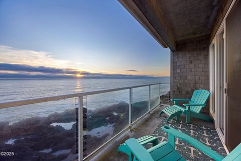 1113 N Hwy 101 #52 Depoe Bay OR 97341