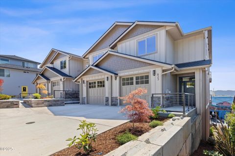 819 SW 13th Street Unit #2 Newport OR 97365