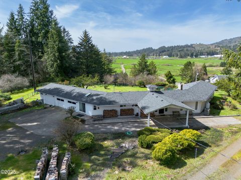 6550 Curl Road Tillamook OR 97141