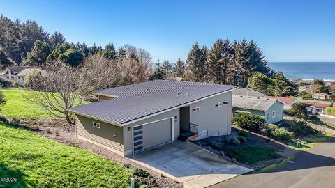 220 Windsong Street Yachats OR 97498