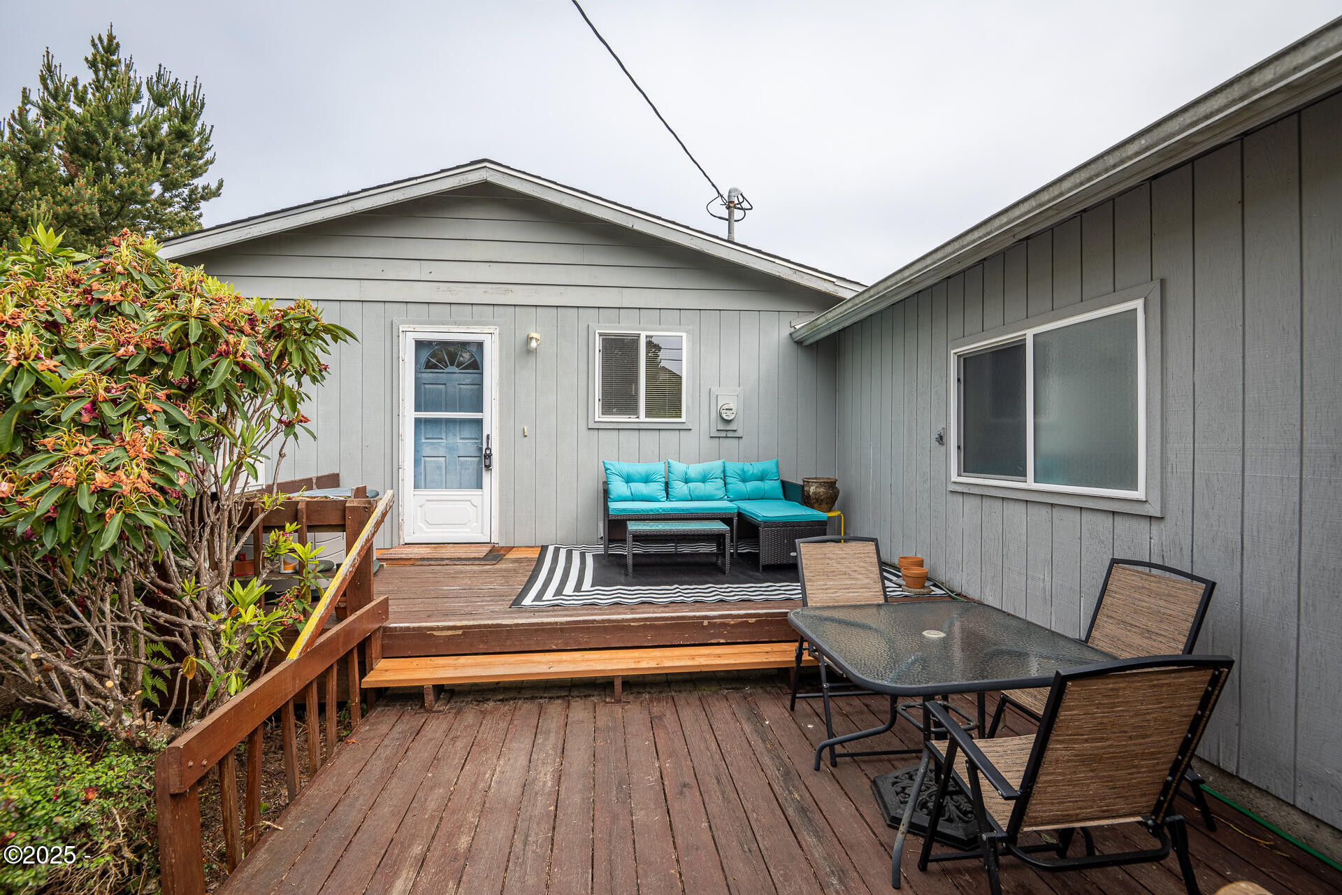 3865 Evergreen Avenue