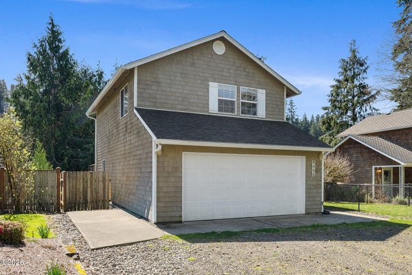 6455 MAIN ST, BAY CITY, OR 97107 - Image bd9b8cff643bab5d9f6456fbff07d0c2/1207697400