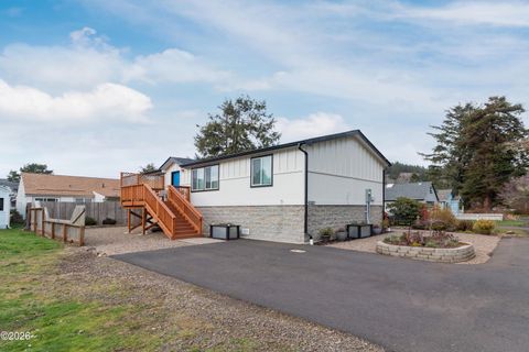 6269 SW Jetty Avenue Lincoln City OR 97367