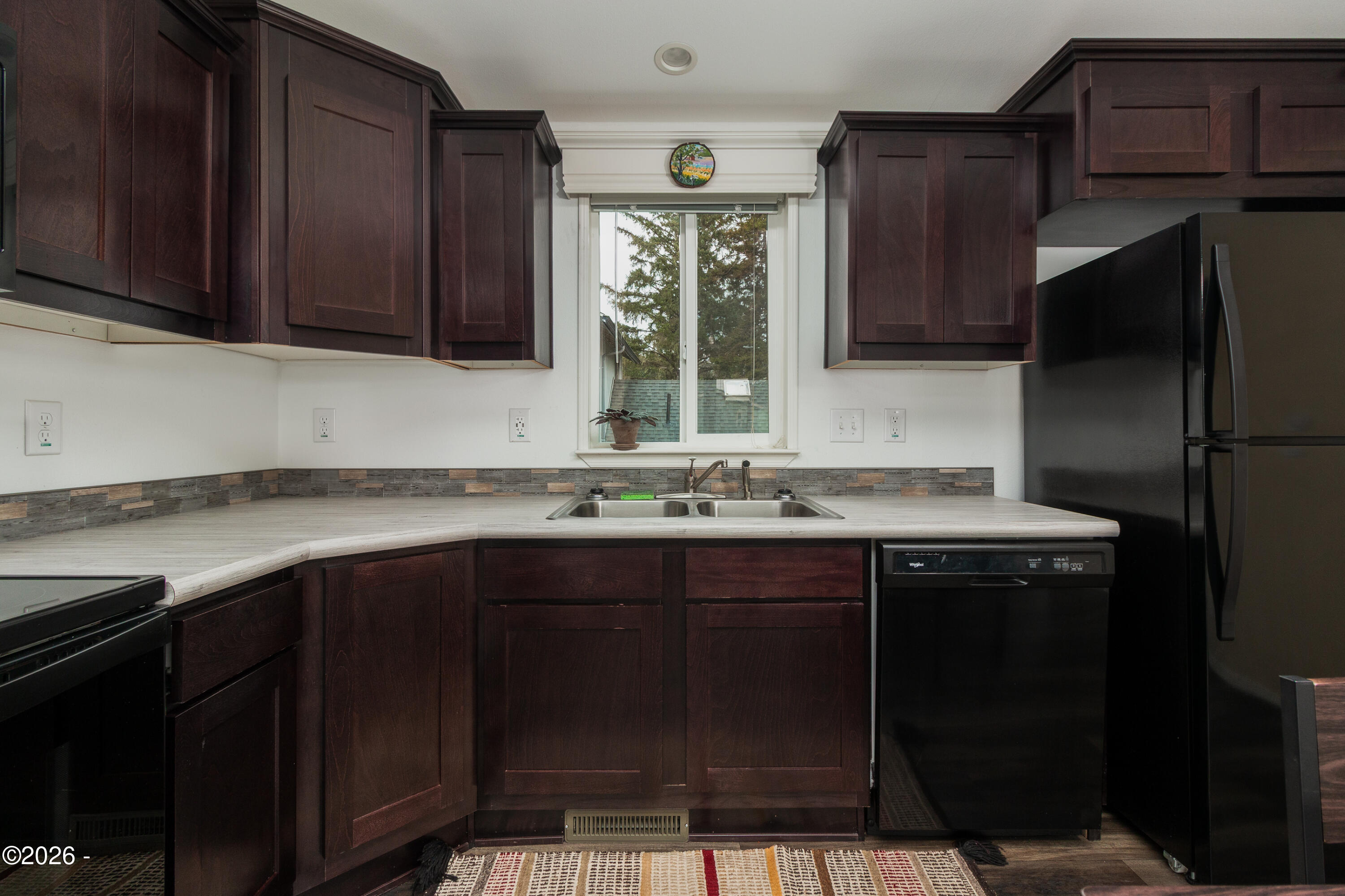 6269 SW Jetty Avenue