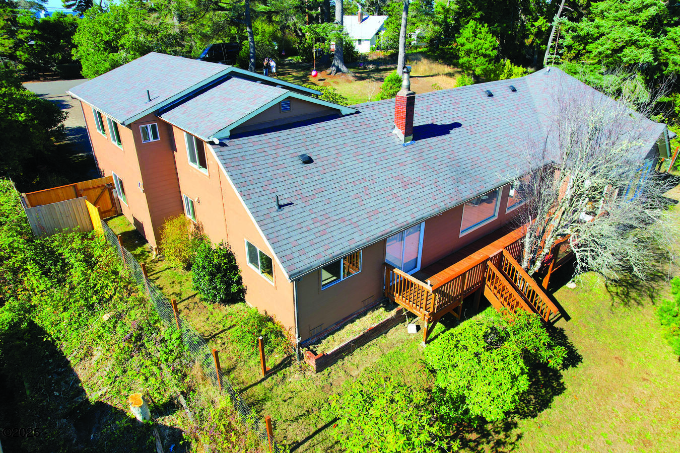 2225 NW Oceanview Drive