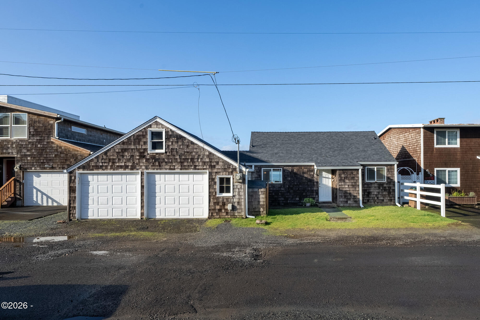 633 N Pacific Street