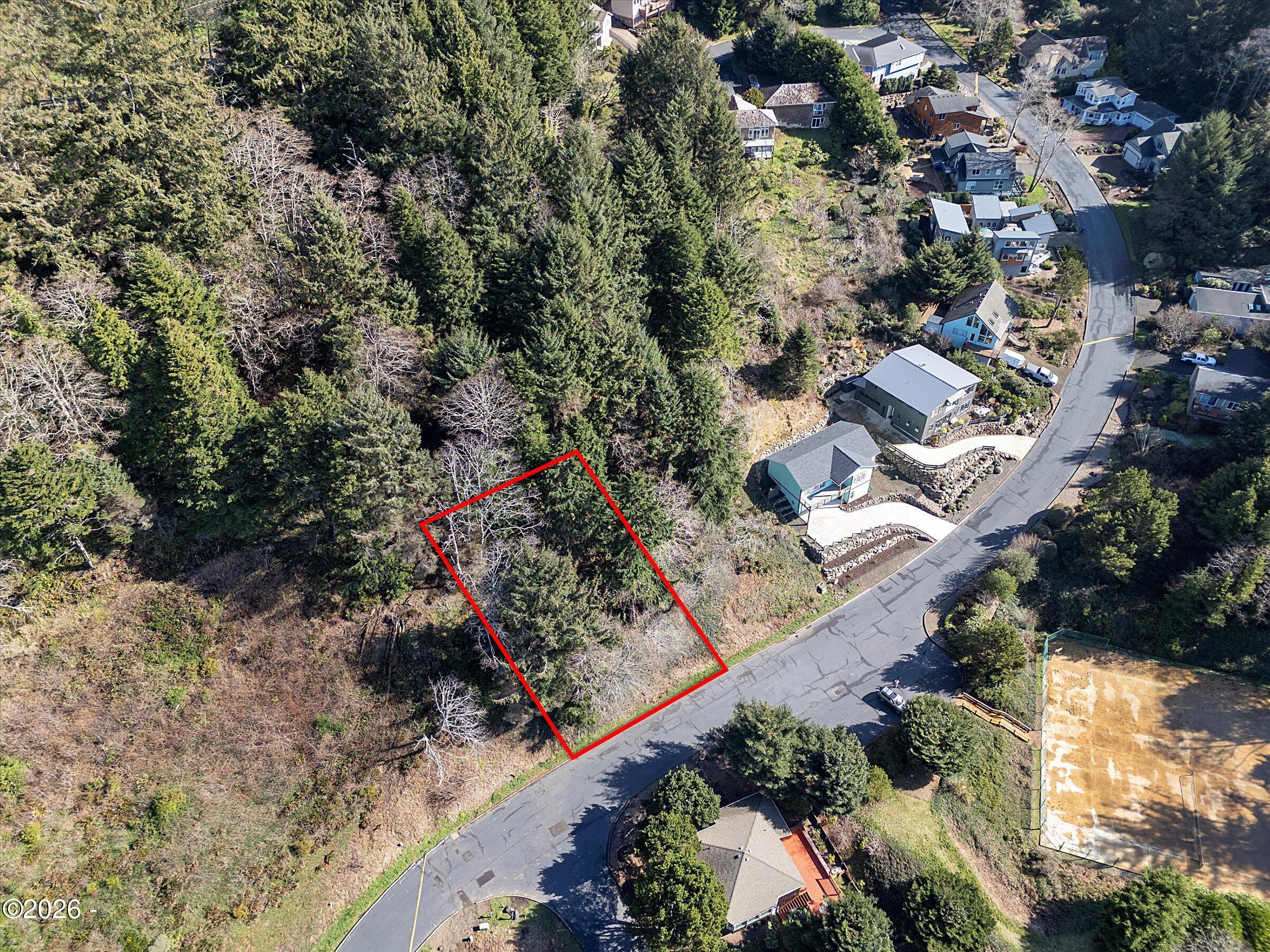 TL 3300 Sea Crest Drive