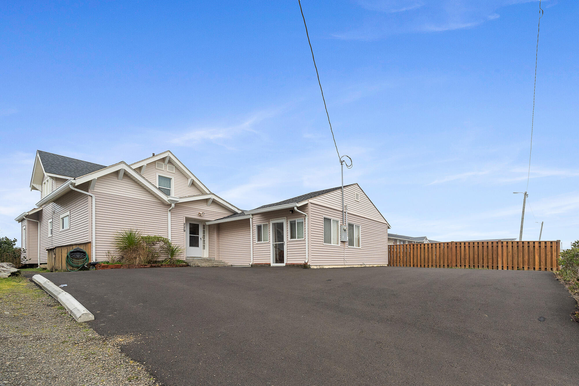 229 S Pacific Street