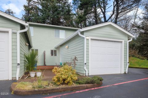 66 NW 33rd Place Newport OR 97365