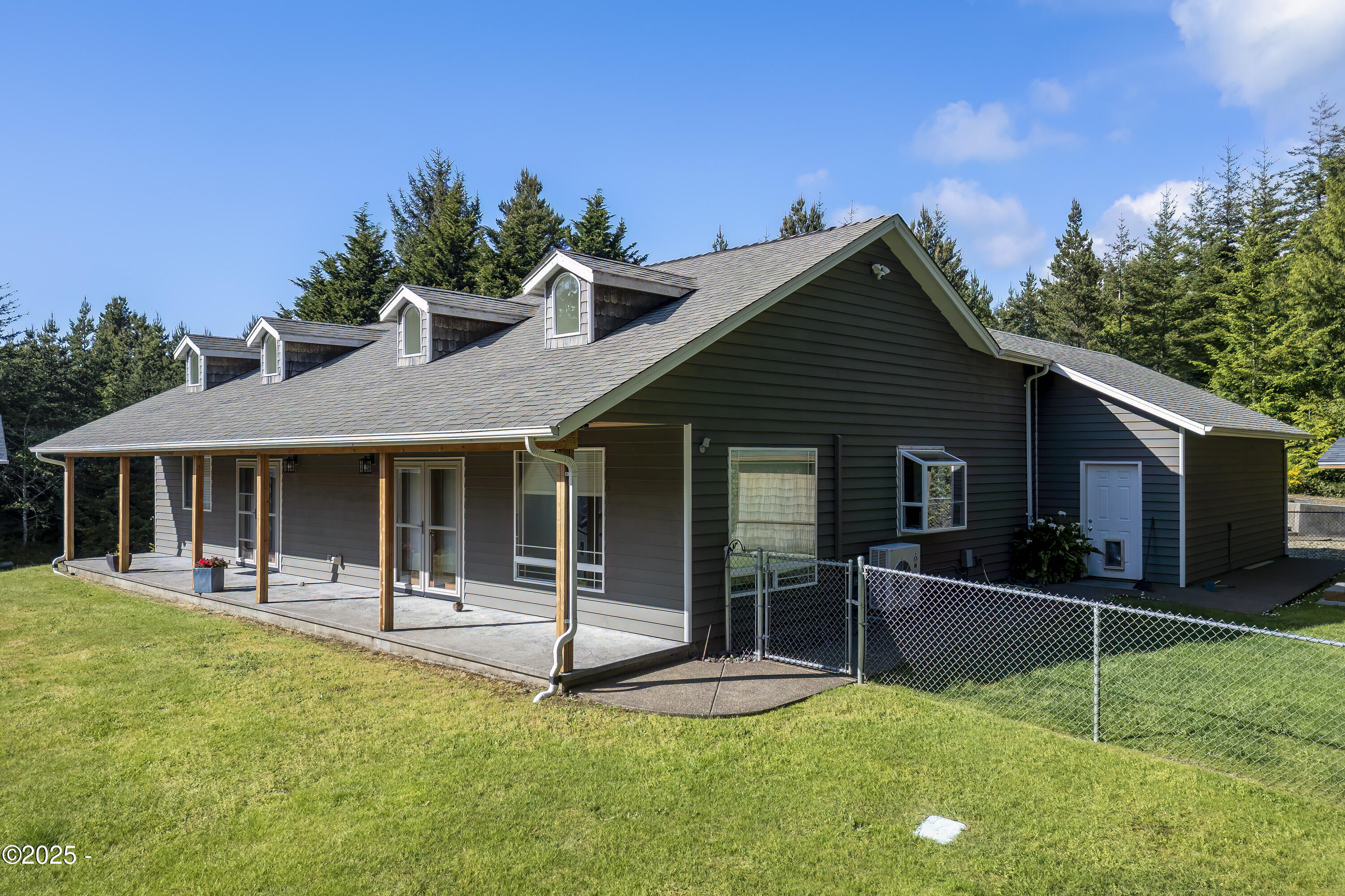 5055 Terrace Court NW