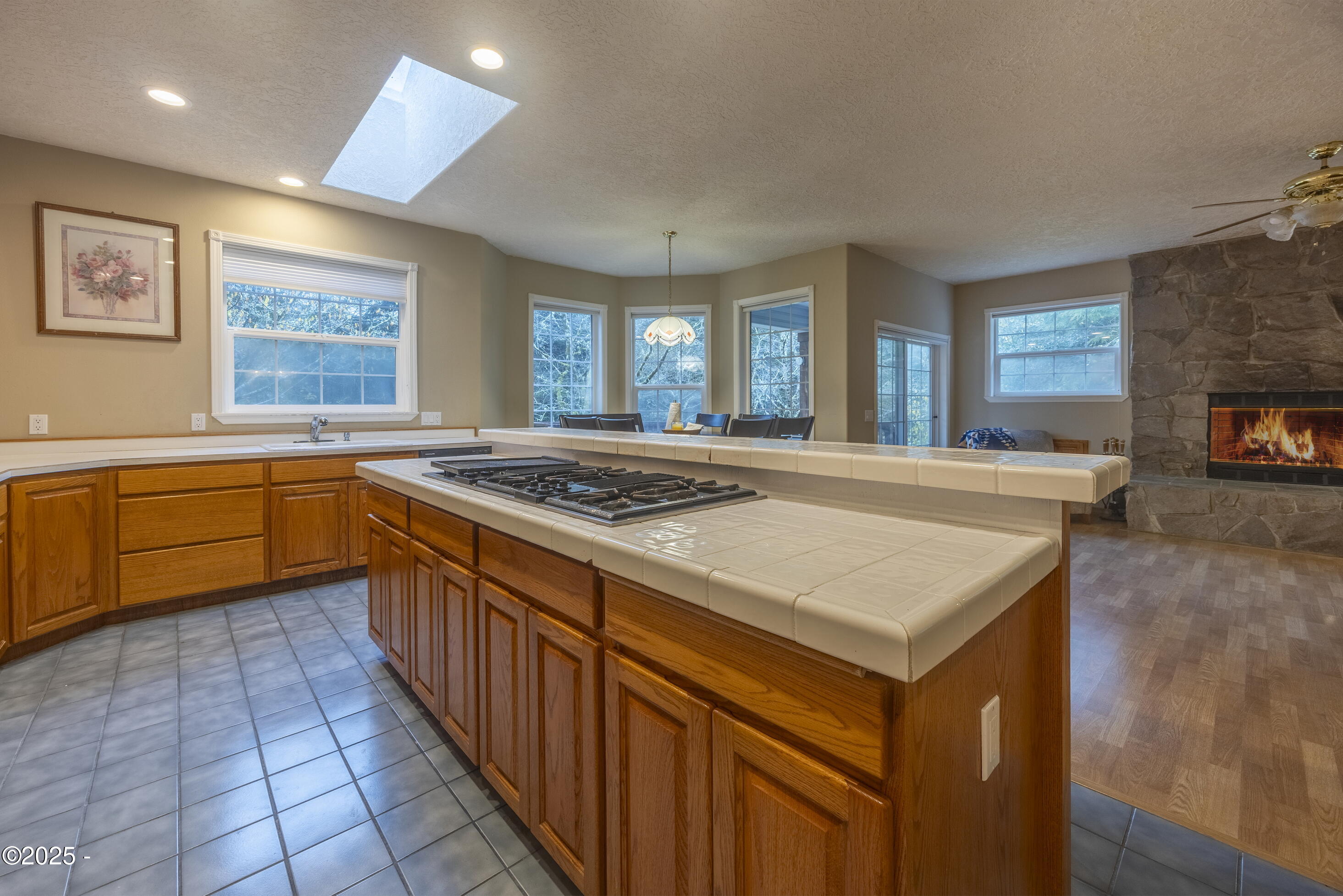 3190 NE Union Avenue