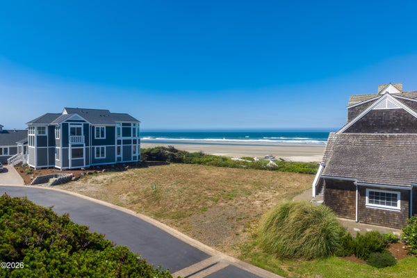 6440 SW ARBOR DR, SOUTH BEACH, OR 97366 - Image f25edfd9b9905ce9dbdca7b83fa55110/1170773078