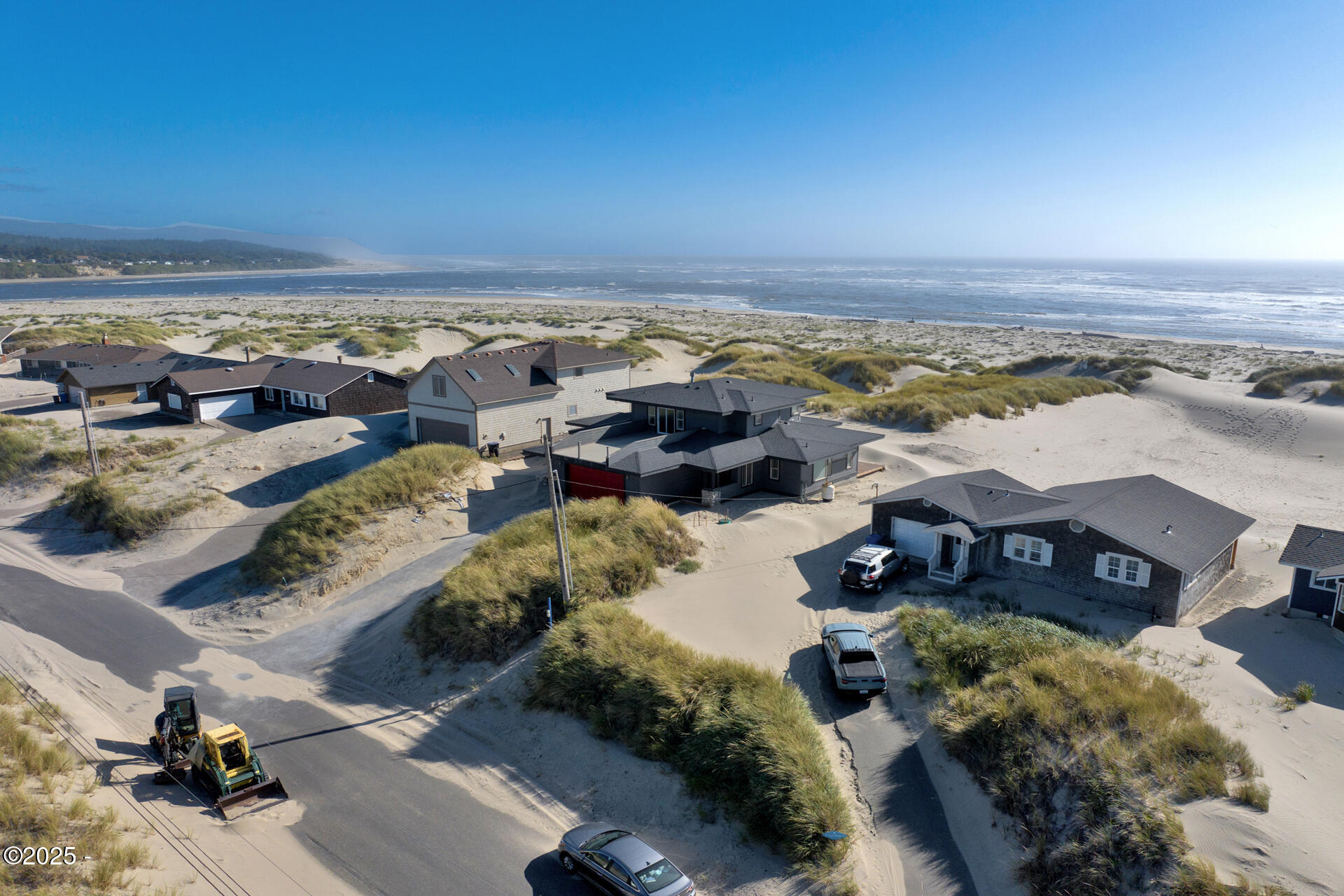 118 NW Oceania Drive