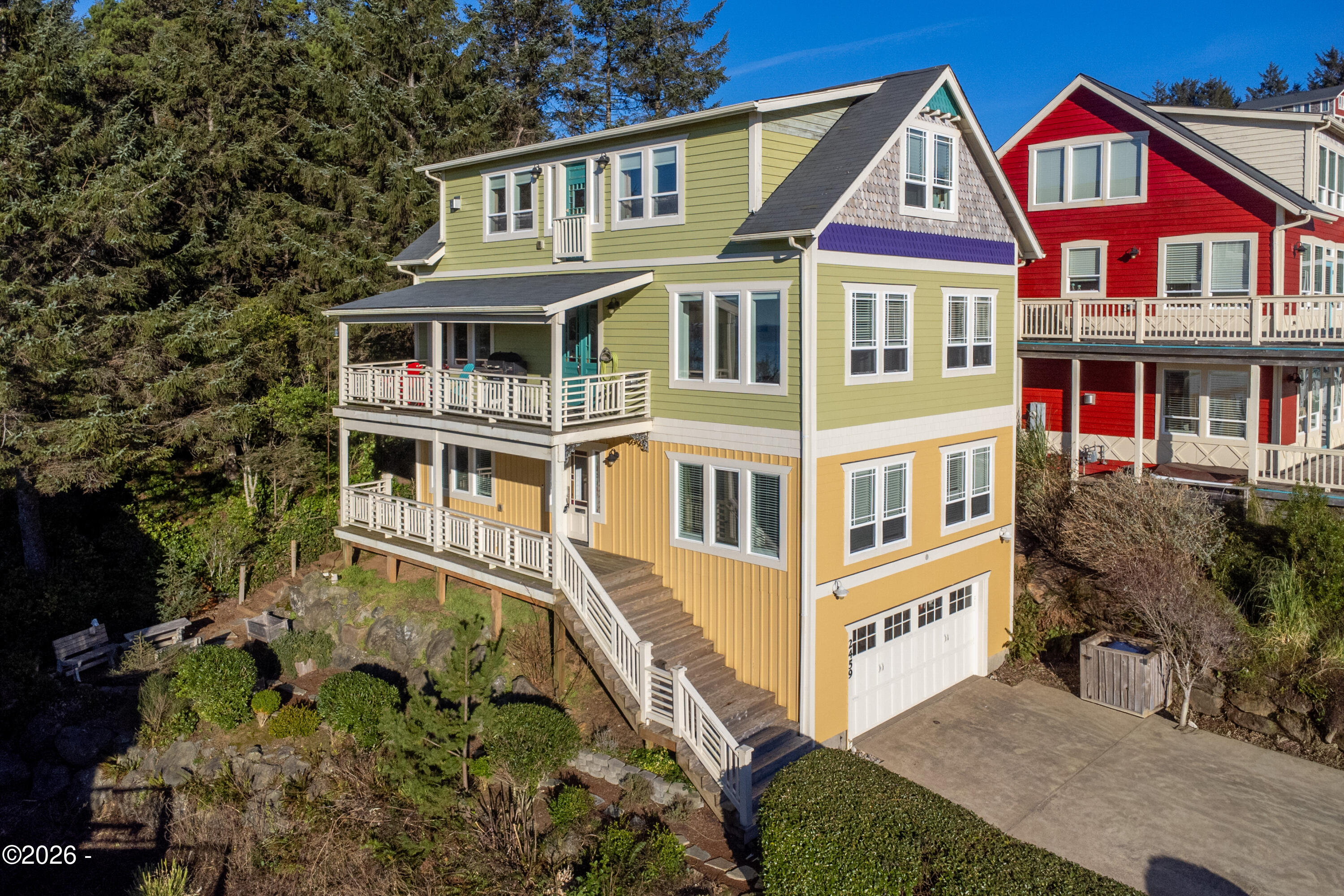 2459 SW Anemone Avenue