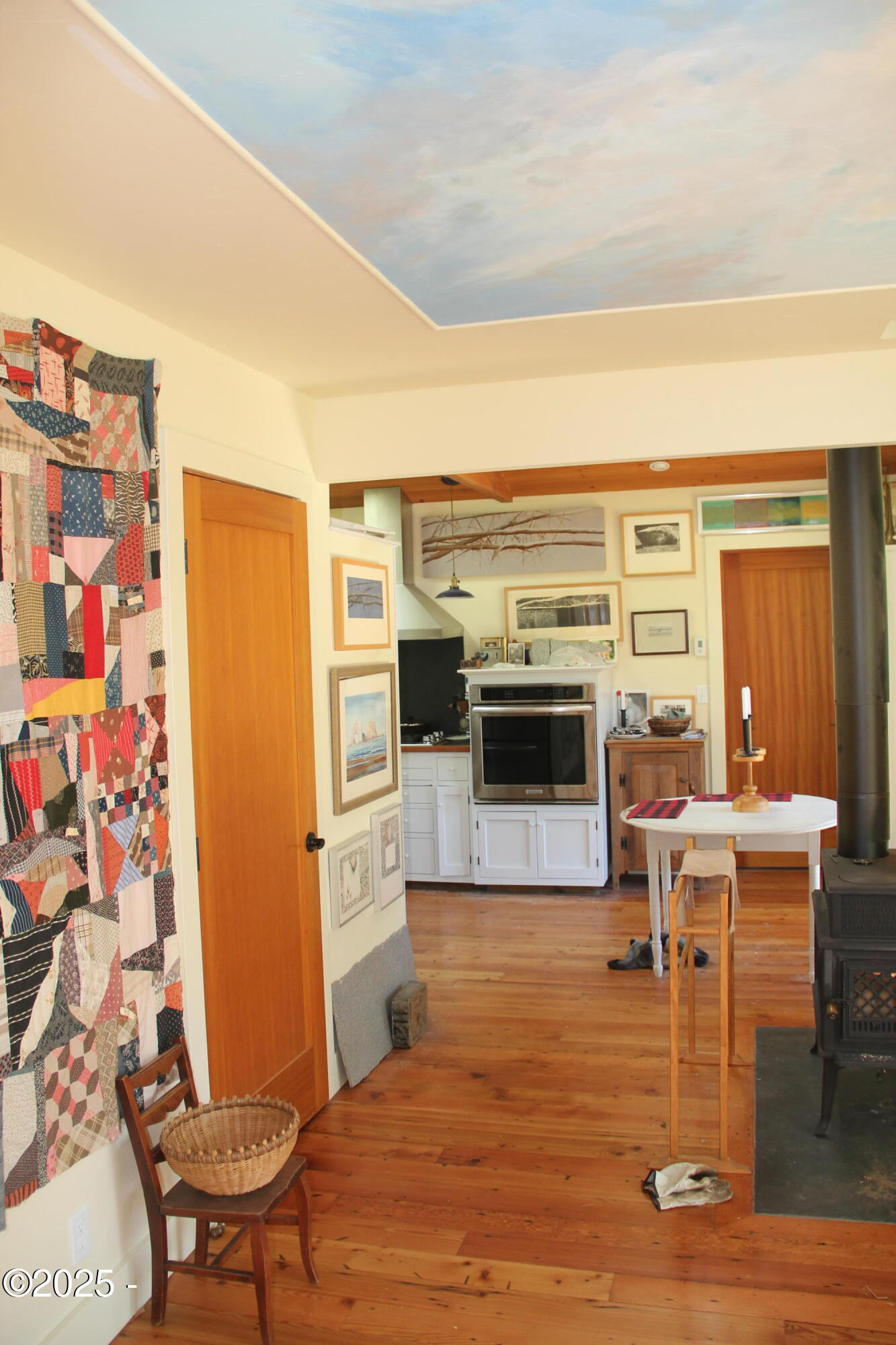 2 E Aldersprings Road