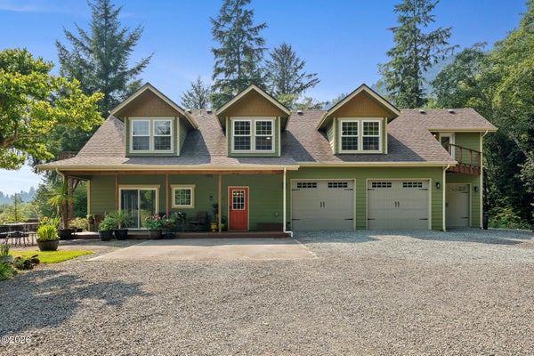 801 1ST ST, GARIBALDI, OR 97118 - Image ffebccd1dc64f6ea8da8f46471ecb42b/624444203