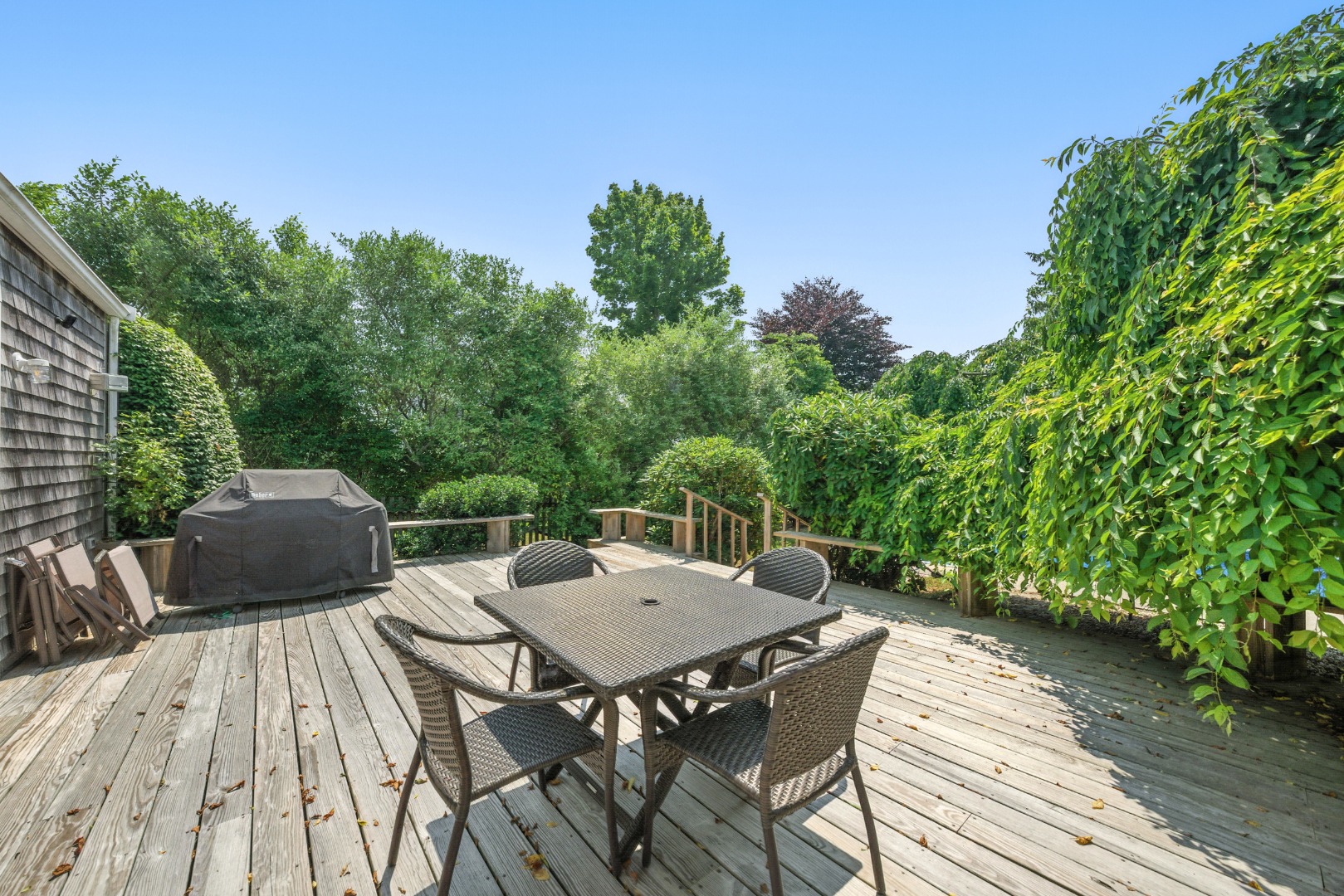 Nantucket, Massachusetts 02554, United States, 3 Bedrooms Bedrooms, ,3 BathroomsBathrooms,Residential,Active,181515