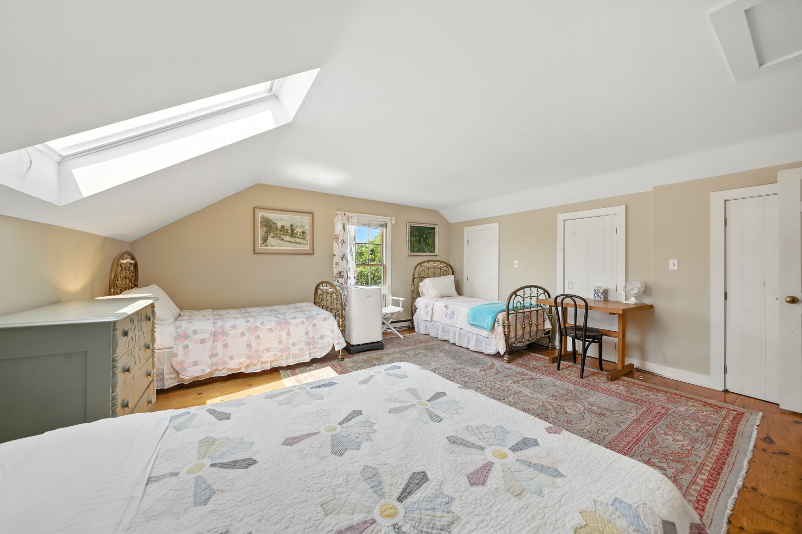 Nantucket, Massachusetts 02554, United States, 3 Bedrooms Bedrooms, ,3 BathroomsBathrooms,Residential,Active,181515