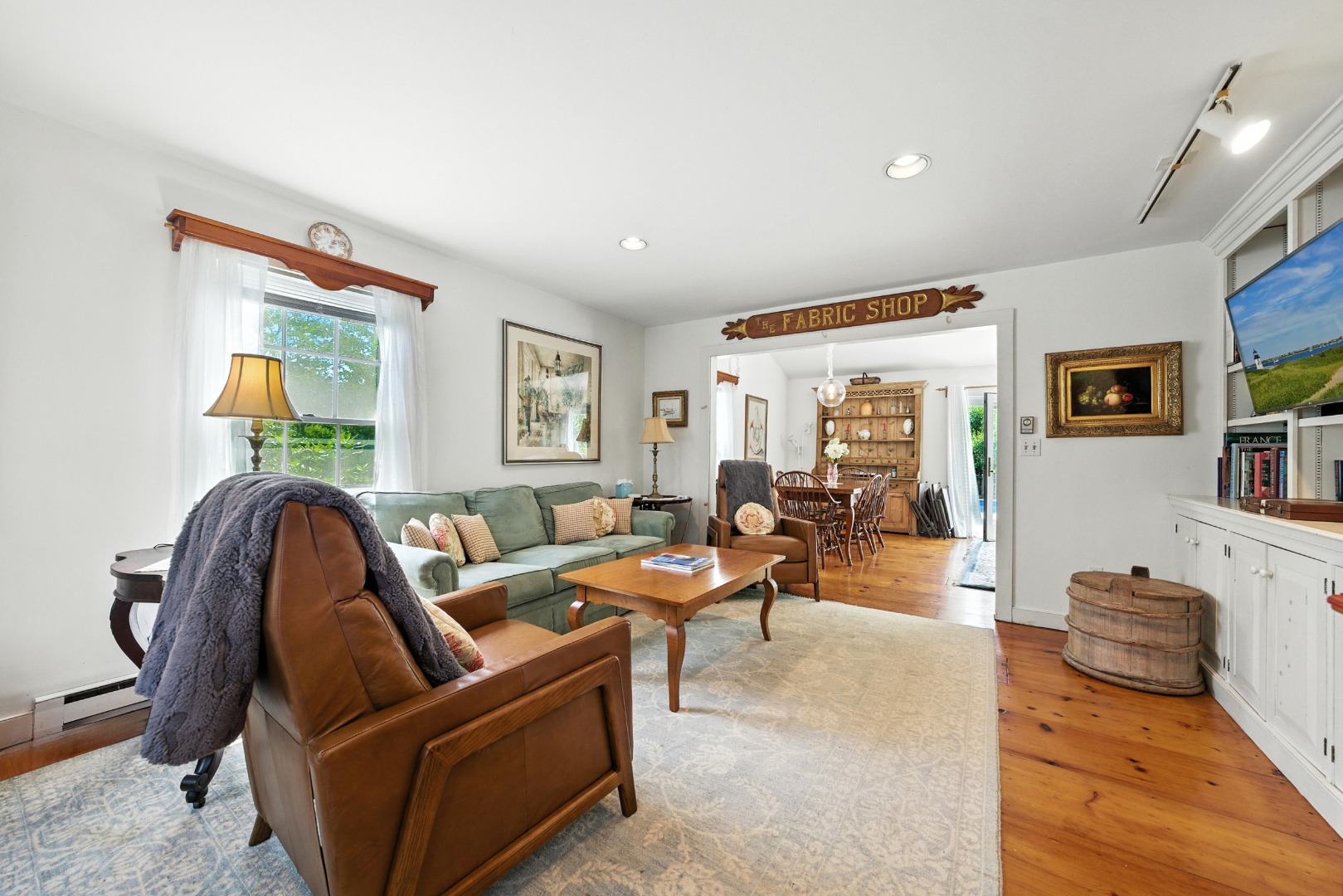 Nantucket, Massachusetts 02554, United States, 3 Bedrooms Bedrooms, ,3 BathroomsBathrooms,Residential,Active,181515