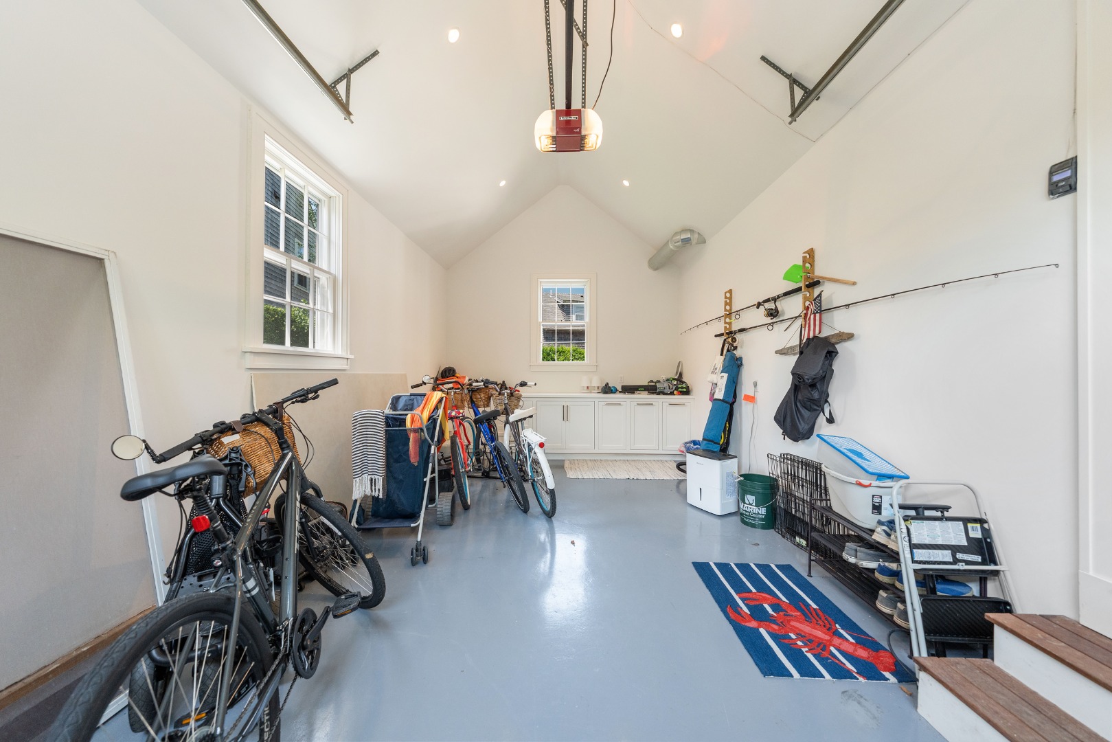 Nantucket, Massachusetts 02564, United States, 5 Bedrooms Bedrooms, ,5 BathroomsBathrooms,Residential,Pending,153318